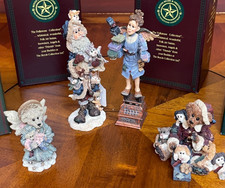 Lot of 4 Boyds Bears Christmas  Figures NIB picture