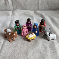 Vintage 1993 Avon Kids My First Christmas Nativity Complete 9 Piece Figure Set picture