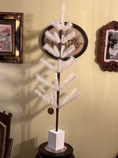 SALE 3.5 ft AUTHENTIC 1850S GERMAN CHRISTMAS GOOSE FEATHER TREE😹🥳we make it picture