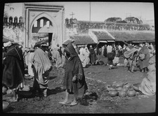 MARKET PLACE TANGIER MOROCCO C1910 ANTIQUE Magic Lantern Slide PHOTOGRAPH picture