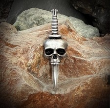 SKULL AND DAGGER.WHITE METAL BADGE picture