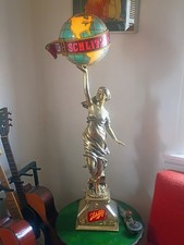 VTG 1970s 1976 Schlitz Beer Back Bar Lady Globe Lighted Sign 45