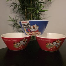 Kellogg's Tony the Tiger Frosted Flakes Ceramic Cereal Bowls Lot of 3 Red Blue picture
