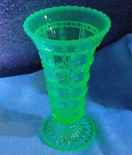 Antique Jefferson Glass Co Block Pattern Vase Green Opalescent Uranium EAPG 6.5
