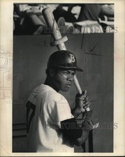 1972 Press Photo Cecil Cooper, Colonels' Baseball player - lrs17100 picture