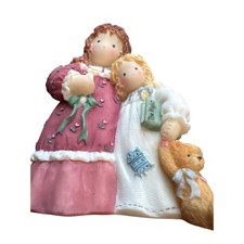 Enesco Down Petticoat Lane Priscilla Hillman Figurine Snowflakes Wishes 1999 EX picture