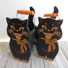 Vintage Midwest Cannon Falls HALLOWEEN CAT Basket Lot Of 2 Wooden cats picture