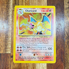 Pokémon Base Set Charizard Holo 4/102 1999 Wizards of the Coast English picture