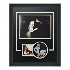 Sabrina Carpenter Autographed Mans Best Friend Deluxe Framed CD and Cover - JSA picture