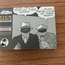 The Complete Chester Gould's Dick Tracy #4 (IDW Publishing April 2008) picture