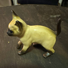 Vintage Siamese Cat Figurine Porcelain Ceramic Blue Eyes Marked U856 picture