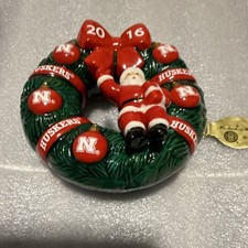 Danbury Mint Christmas Wreath Ornament Nebraska Cornhusker 2016  NIB picture
