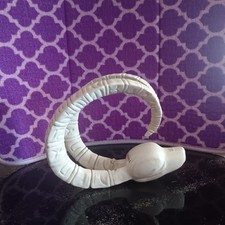 NATE BERKUS VINTAGE ARIES RAM HEAD RESIN ART SCULPTURE...5 X 6.5 X 4 INCHES picture