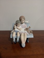 Lladro 6446 Surrounded by Love. Mint condition  1997.  picture