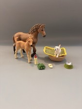 Schleich 42432 Sarah's Baby Animal Care picture