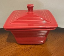 Homer Laughlin Fiesta Ware Red Scarlet Belk Box Square Box & Lid  4”H X 4.5”W picture