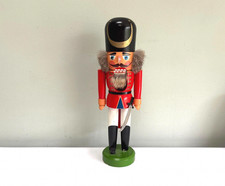 Vintage nutcracker - VEB Hodrewa Rothenthal - GDR wooden soldier - 13.5