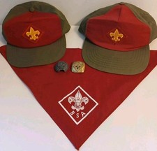 Vintage BSA Boy Scouts Uniform Set & Accessories Caps Neckerchief & Slides USA picture