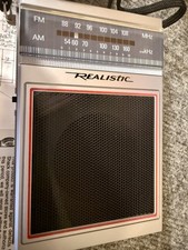 Realistic 9V AM/FM Pocket Radio #12-719 with Original Box, Manual, and Earplug picture