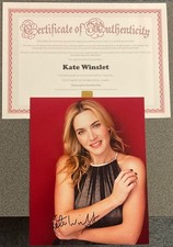 KATE WINSLET,8” X 10” GENUINE HAND SIGNED PHOTO.CERTIFICATE OF AUTHENTICITY. picture