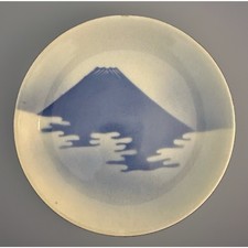 6 Fukagawa Seiji 27 Mt. Fuji Plate Arita Ware Salad Dessert 6 3/4” Wide Signed picture