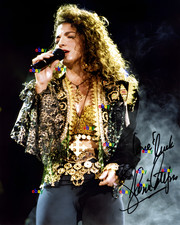 GLORIA ESTEFAN SIGNED REPRINT MIAMI SOUND MACHINE ARTIST AUTOGRAPH 8