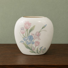 Jamestown China Fine Porcelain Pastel Foral Vase Gold Rim Made in Japan picture