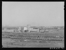 Photo:Minneapolis Minnesota 1920s Freight Cars Grain Elevators picture