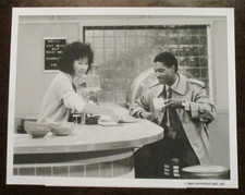 PRESS PROMO PHOTO 1986 TV SHOW HE'S THE MAYOR SHUKO AKUNE & KEVIN BROOKS Z734 picture