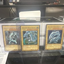1996 Yu-Gi-Oh Vintage Card Blue eyes white dragon bundle of 3 cards picture