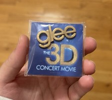 Glee 3D MOVIE RARE 2011 PIN picture