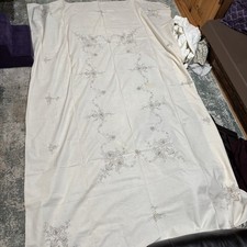 Vintage Embroidered Elegant Tablecloth *flaws picture