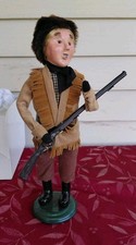 Byers Choice Carolers Frontier Man  Rare picture