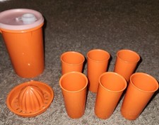 Vtg NOS Tupperware 6.5