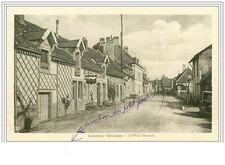 71.LUCENAY L'EVEQUE.L'HOTEL DUMONT.Petrol Pump picture