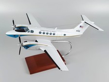 USAF Beechcraft C-12 Huron 60168 Desk Top Display Plane Model 1/32 SC Airplane picture