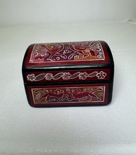 Vintage Mexican Hand Carved Lacquer & Wood Box, Olinala - Plants & Animals picture