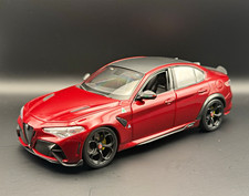 Bburago Alfa Romeo Giulia GTA 1:18 Red Diecast Model Car (Boxed) picture