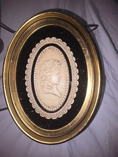 Ornate Oval Cameo Victorian Rosette Marble Wall Gold Frame Velvet Backing 9x6 In picture