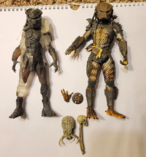 NECA Predator 2 Pack (Toys R Us Exclu) Berserker Camo And City Hunter READ DESC. picture