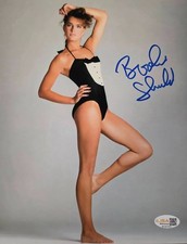 Brooke Shields Authentic Signed In-Person 8x10 Color Photo with JSA COA picture