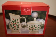 Lenox Holiday Holly Leaves & Berry Sugar And Creamer Set NEW in BOX picture