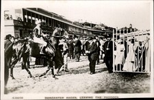Doncaster Horse Racing Paddock Kingsway c1930s-40s Real Photo Vintage Postcard picture