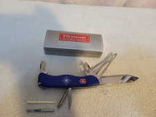 VICTORINOX HELMSMAN LOCKBLADE SWISS ARMY MULTI-TOOL W / BOX picture