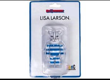 Lisa Larson Mikey: Blue Ver. 100% Bearbrick by Medicom Toy picture