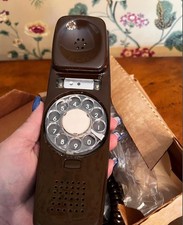 Vintage 1980's Retro ITT Cocoa Brown Rotary Dial Telephone NEW picture