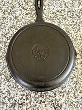 Lodge Cast Iron Skillet Frying Pan Model 6SK USA Round Black 9 inches picture