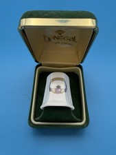 Vintage Donegal Parian China Claddagh Thimble w/ Original Box Ireland Porcelain picture