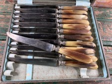 Set of 12 antique Pinay Fortias horn knives, 19th century, tableware picture
