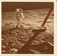 Vintage 1969 NASA Apollo 11 Kodak Photo AS11-40-5886 Neil Armstrong LM Footpad picture